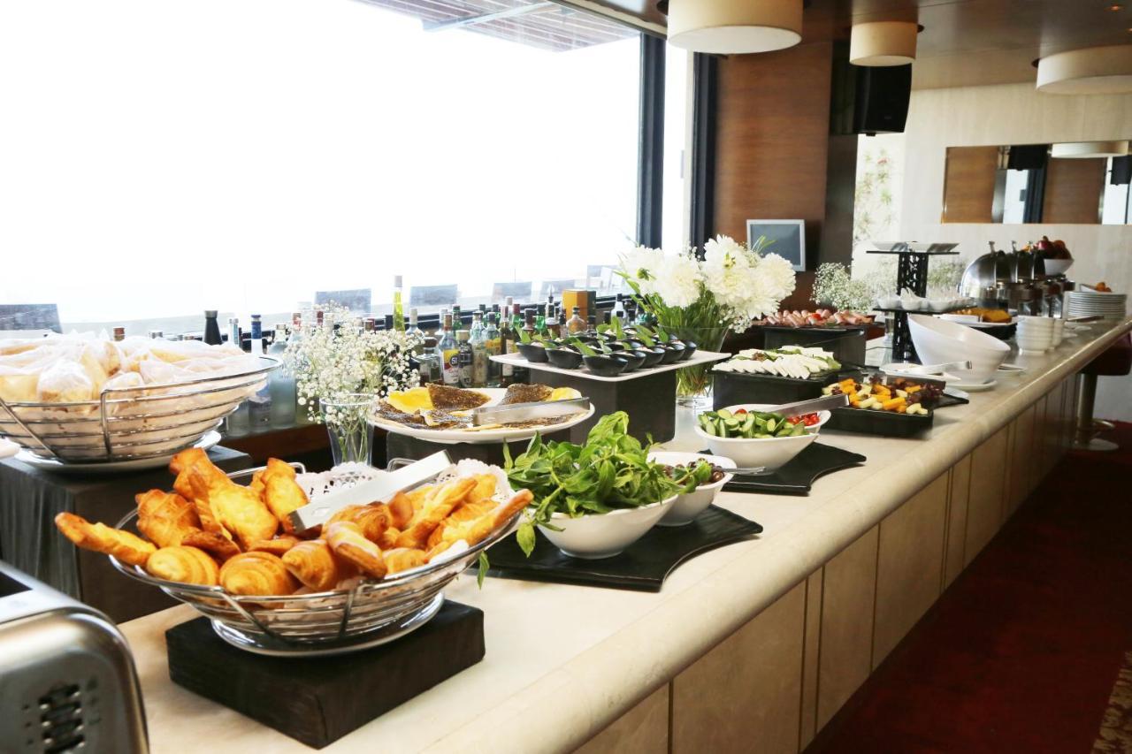 Bayview Hotel Beirut Exterior photo