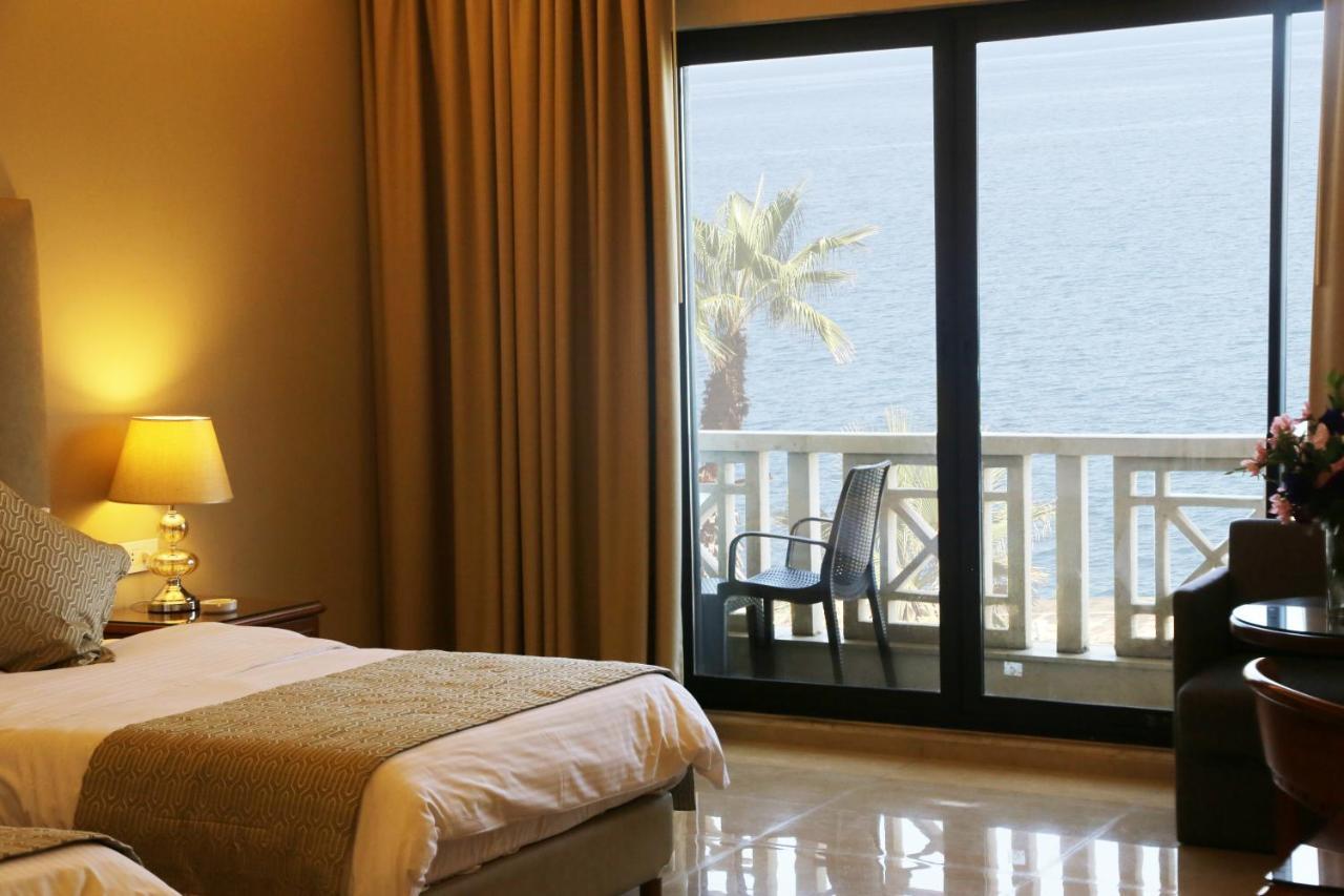 Bayview Hotel Beirut Exterior photo