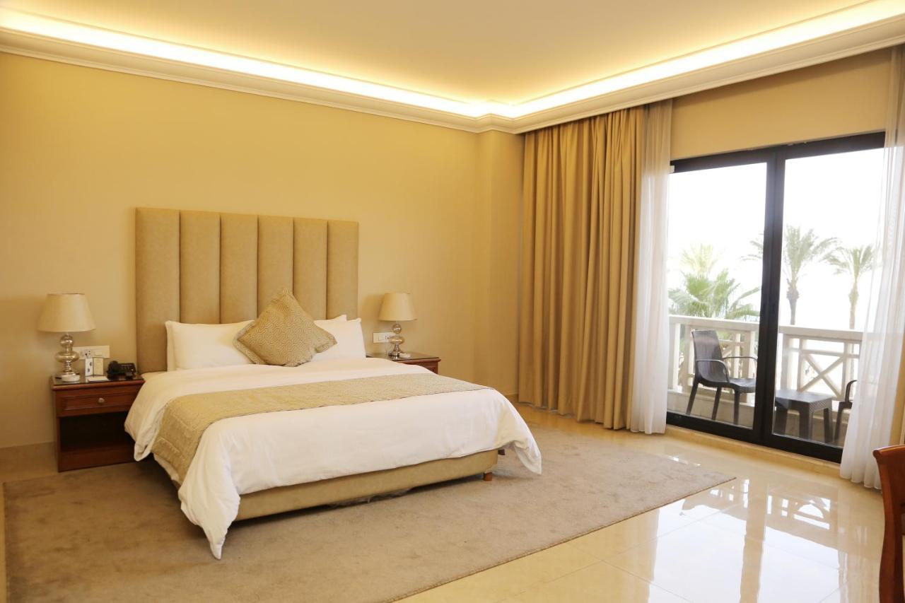 Bayview Hotel Beirut Exterior photo