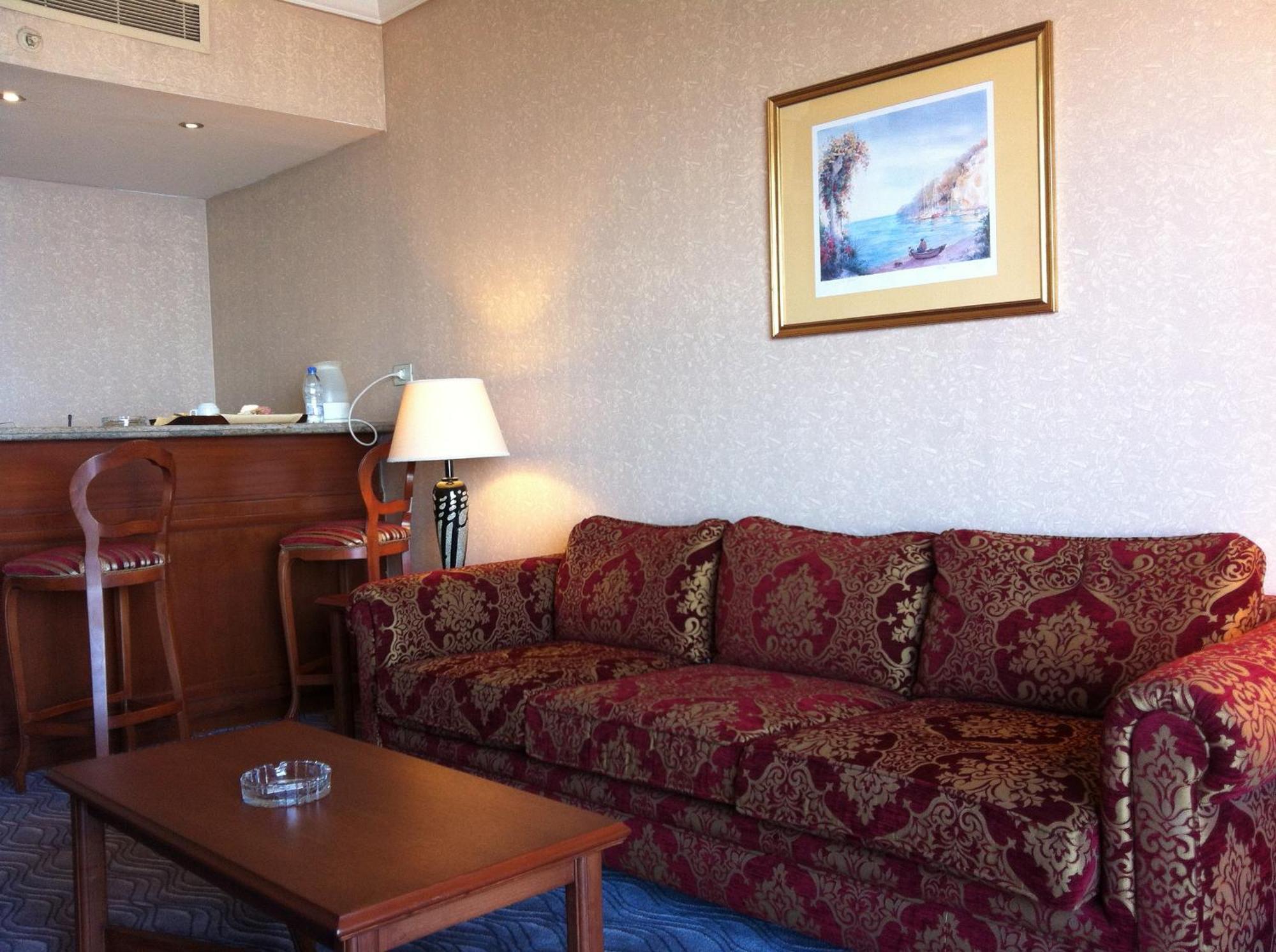 Bayview Hotel Beirut Exterior photo